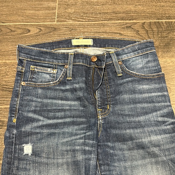 Madewell distressed jeans - Picture 2 of 3
